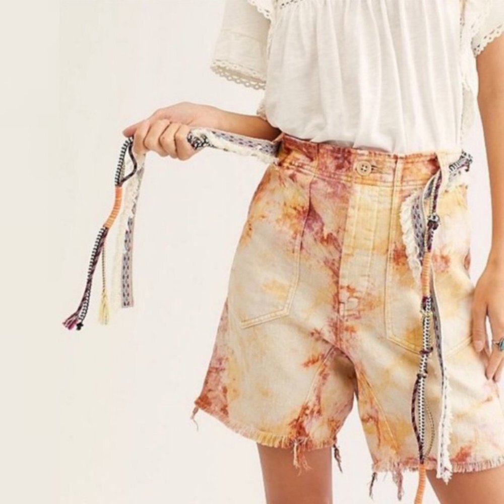 NWT Free People Tie‎ Dye Bermuda Shorts She's A Legend Size 2 New With Tags Boho - Picture 2 of 14